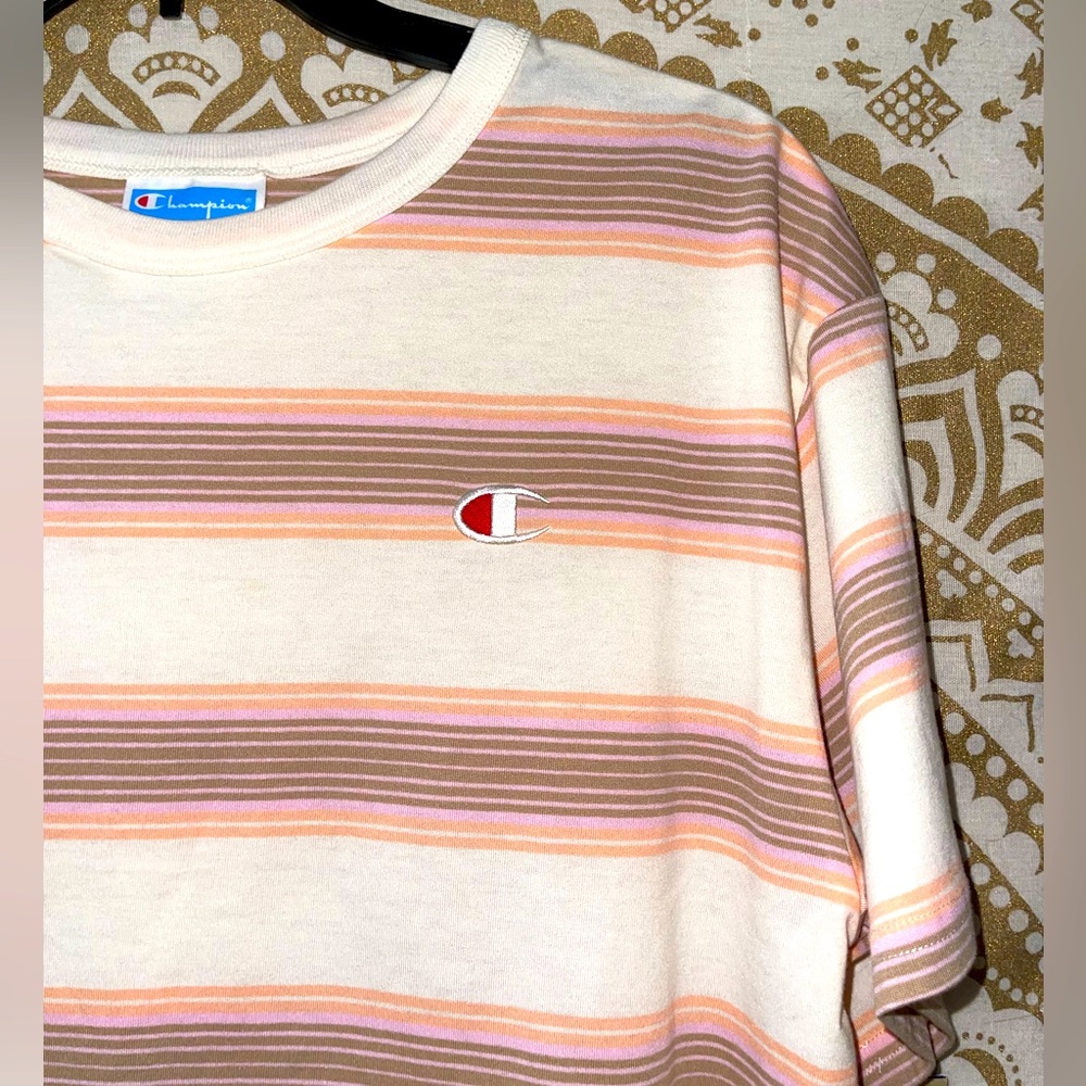 “CHAMPION” LADIES STRIPED SHORT SLEEVED T-SHIRT, HERITAGE COLLECTION, SIZE MED - Picture 4 of 5